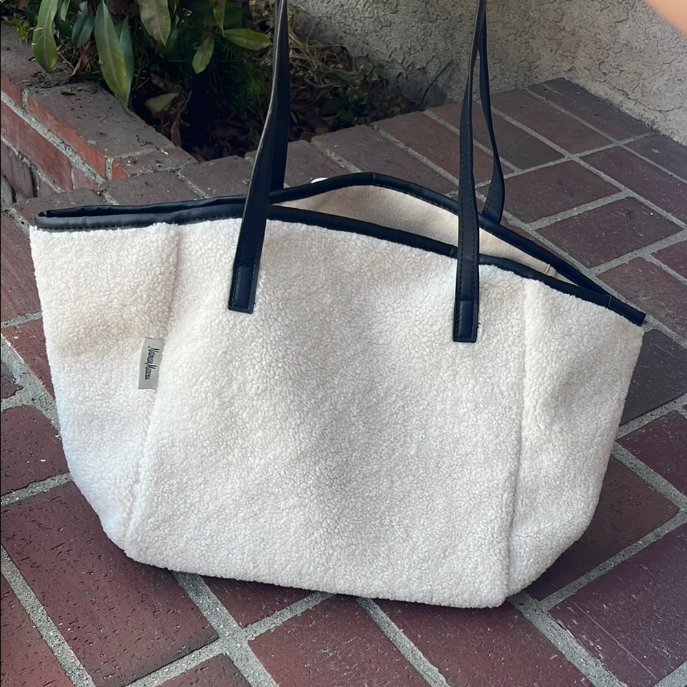 Neiman Marcus White and Black Tote Bag